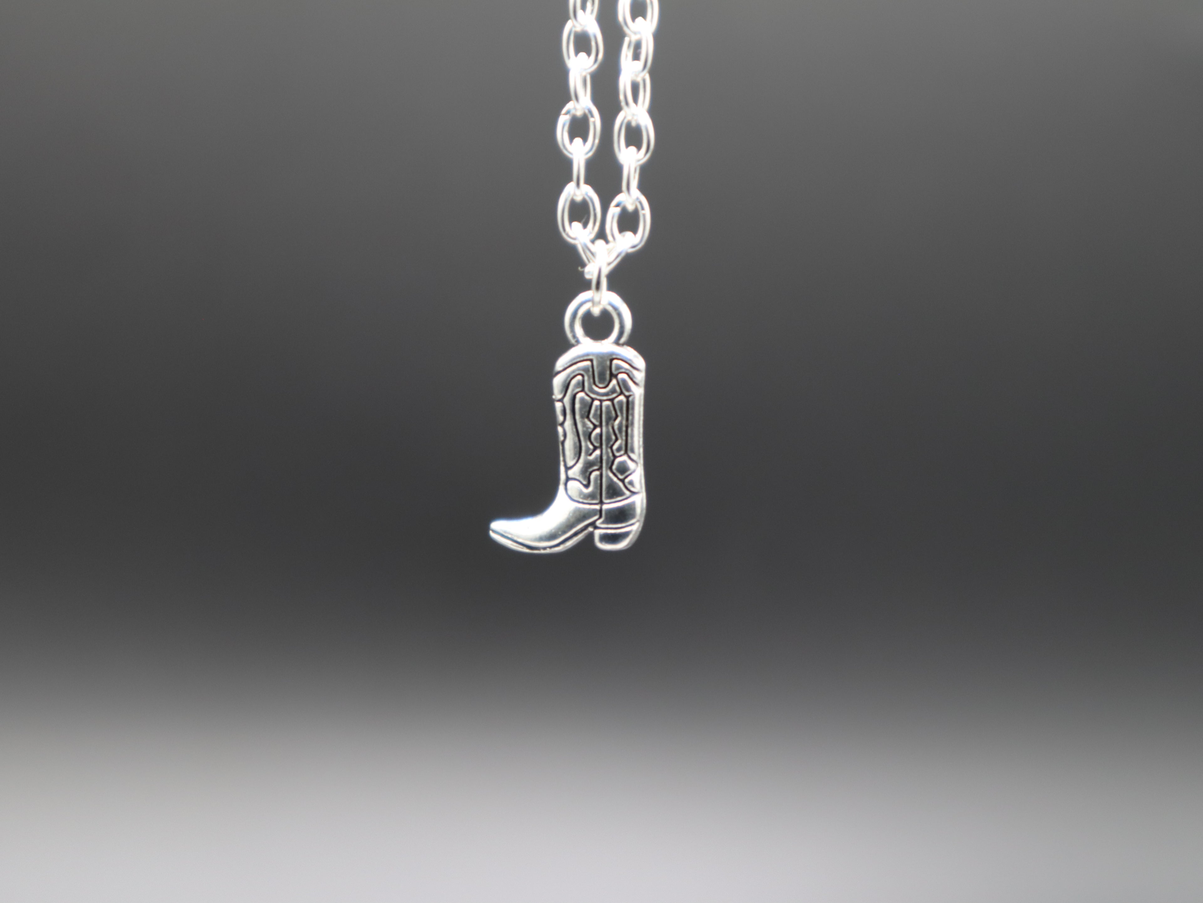 Western Theme Necklaces (Silver)