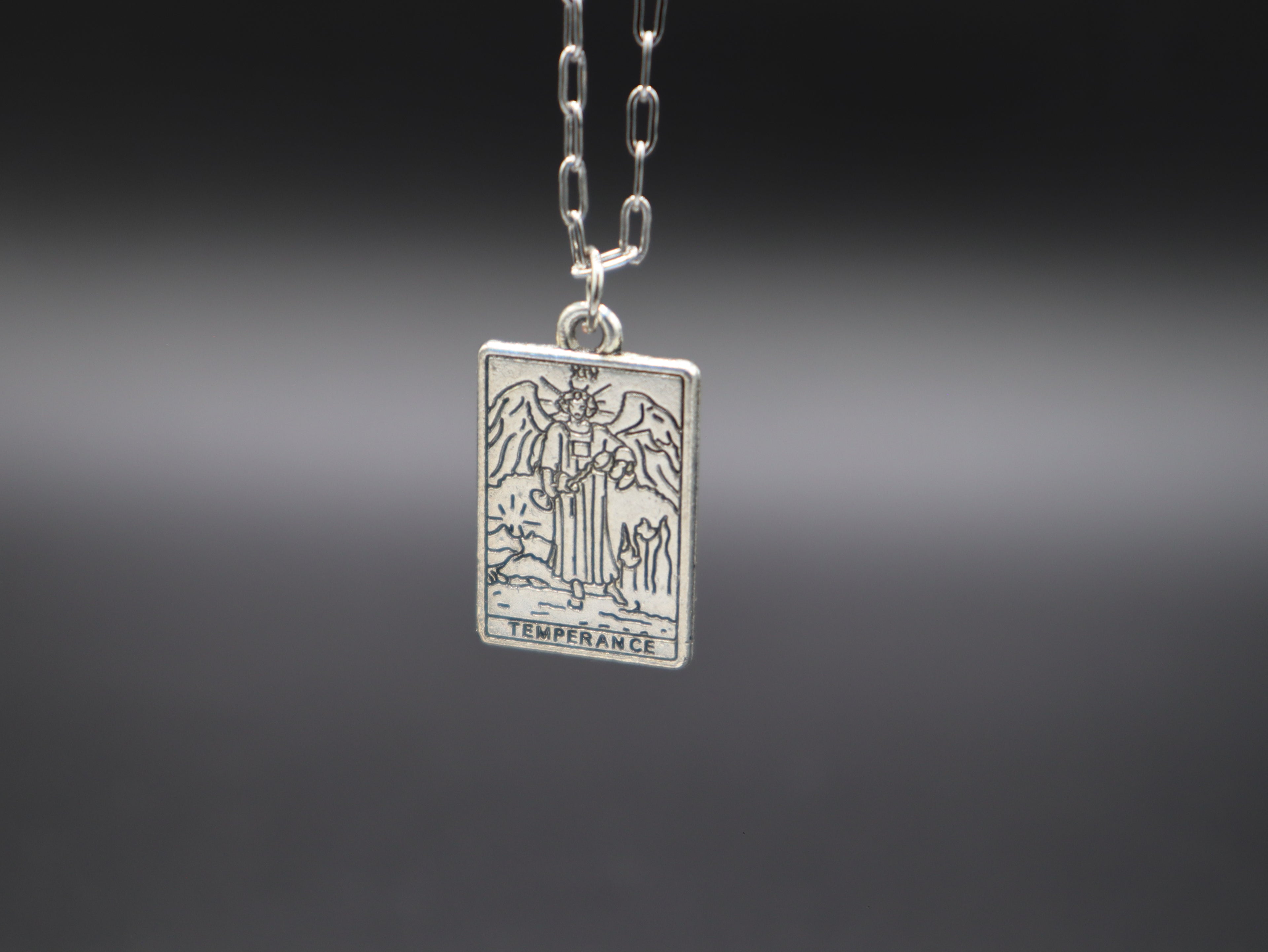Tarot Card Necklace (Silver)