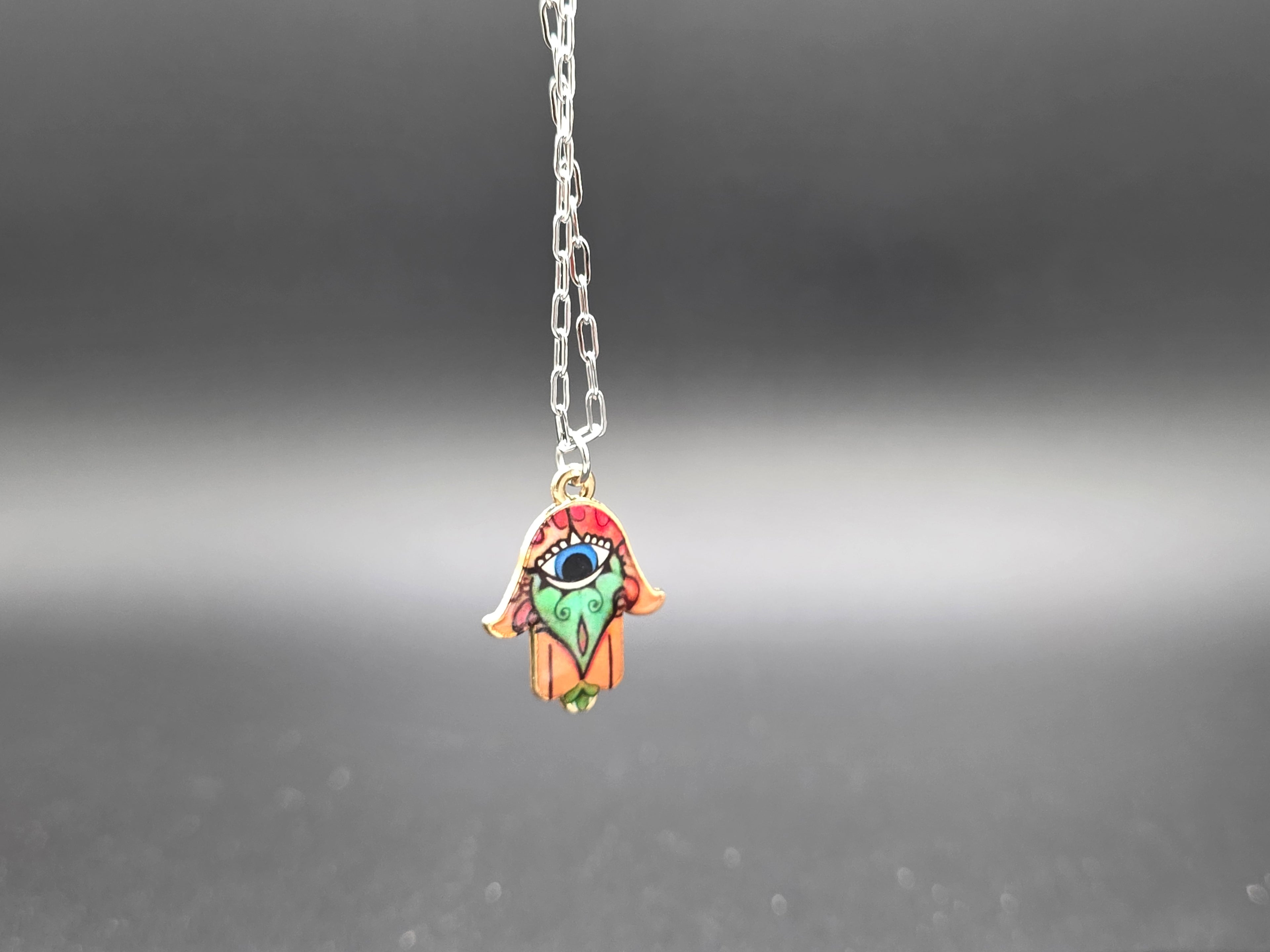 Hamsa Hand Pendant Necklace(color)
