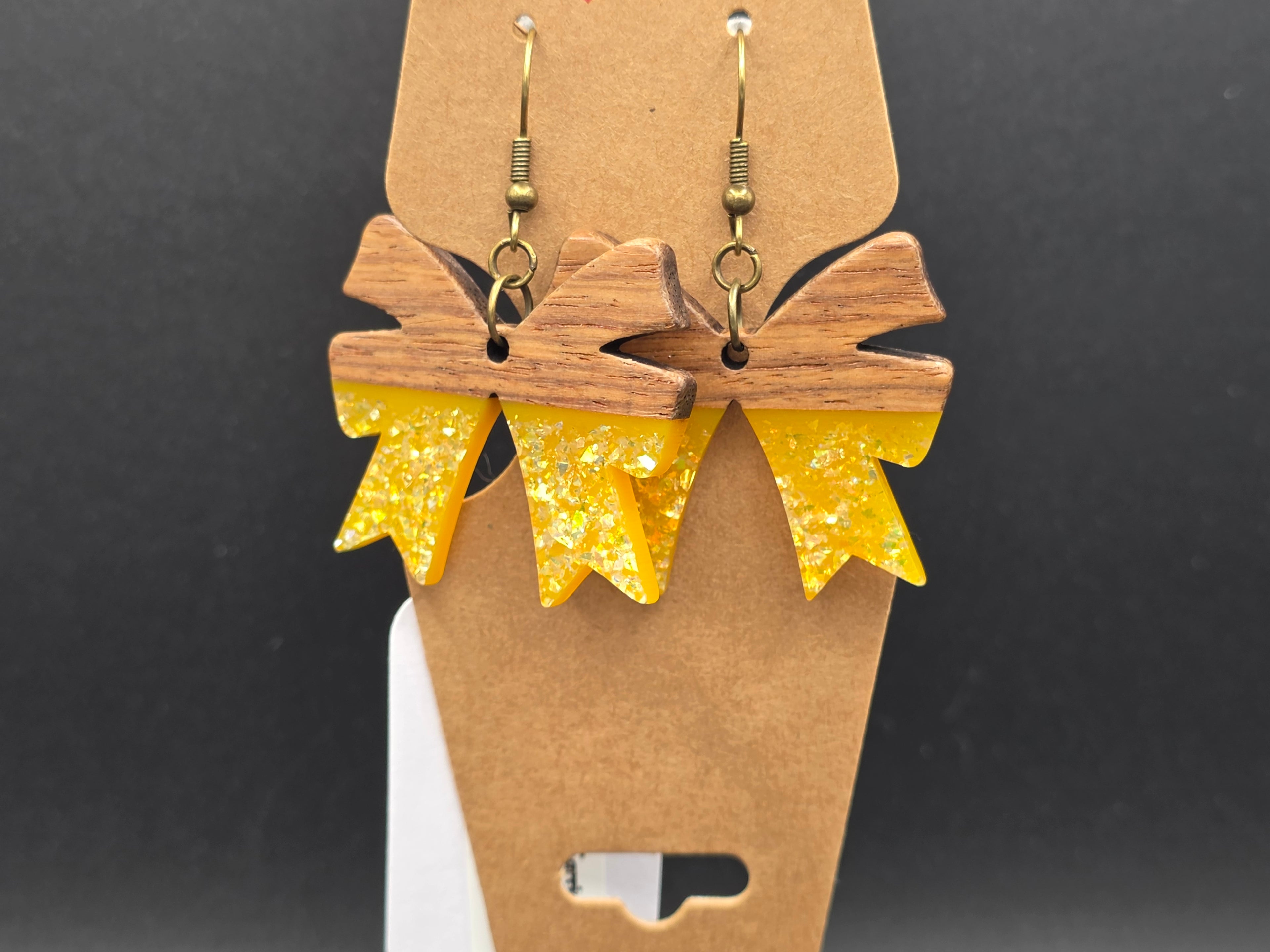 Ribbon Wood/resin Earrings